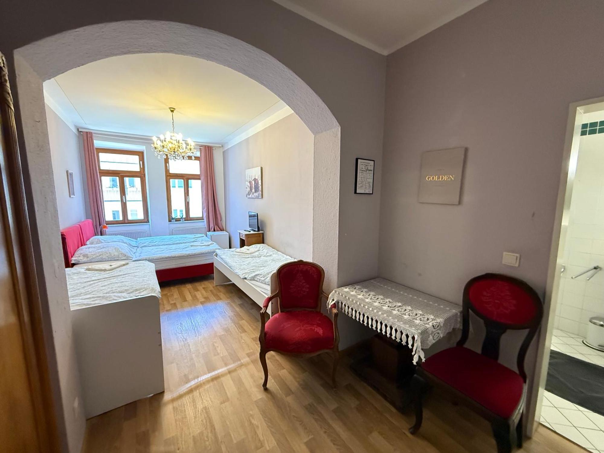 Pension Casa Tempora Мюнхен Екстер'єр фото